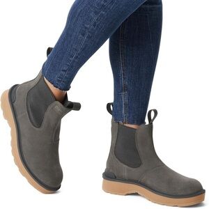 NEW Sorel Hi Line Chelsea Ankle Boots